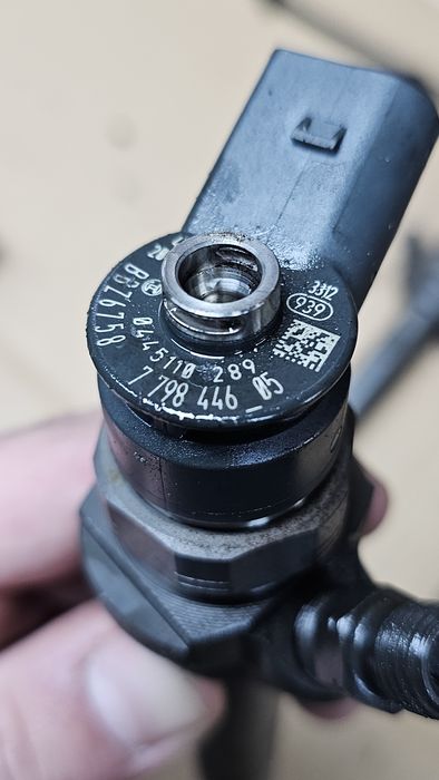 Помпа и дюзи бмв н47д20ц n47d20c гнп gnp 143 кс bmw