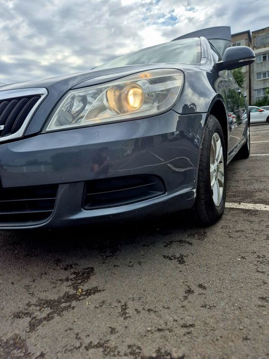 SKODA Octavia 2011