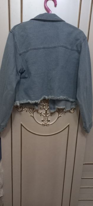 Женская джинсовая куртка