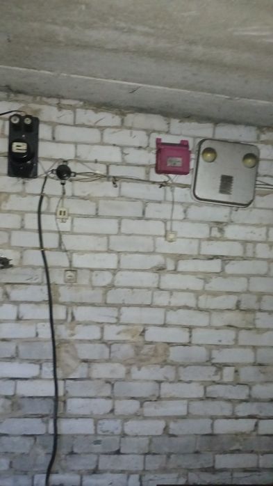 Гараж продам в центре