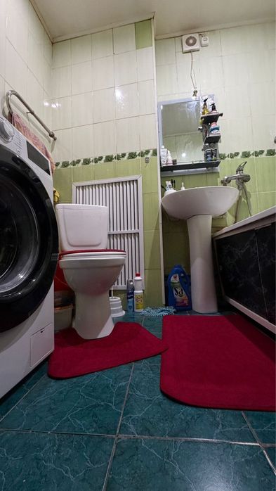 Продается 3-комн ул.С.Тюленина.