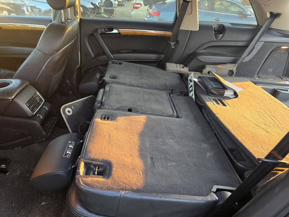 На части Audi Q7 3.0 TDI BUG Компютър двигател КУ7 Ауди 7 места