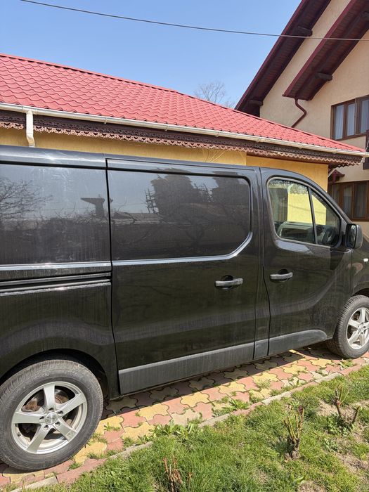 Renault Trafic 2015 – 1.6 120 CP TVA DEDUCTIBIL