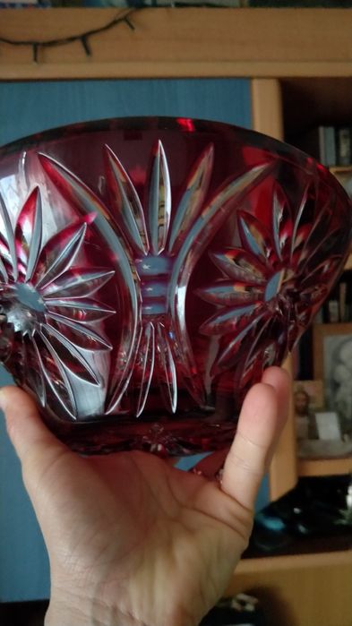 Bombonieră din cristal cu rubin