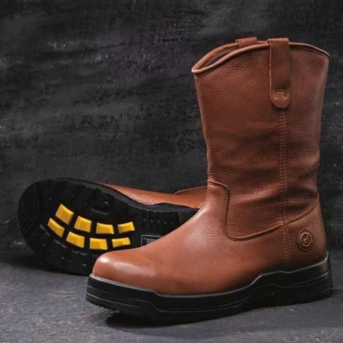Продам спецобувь Duke