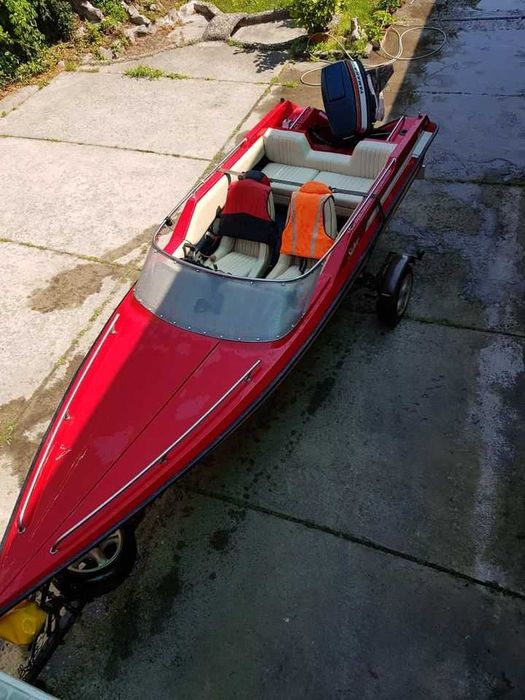 Спортна лодка Plancraft Sabre – 75 к.с. + количка