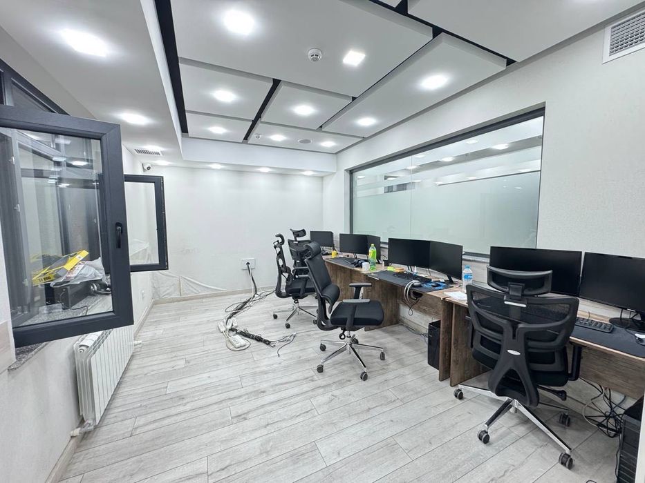 Аренда помещения Ц1, Бон кафе
324м2