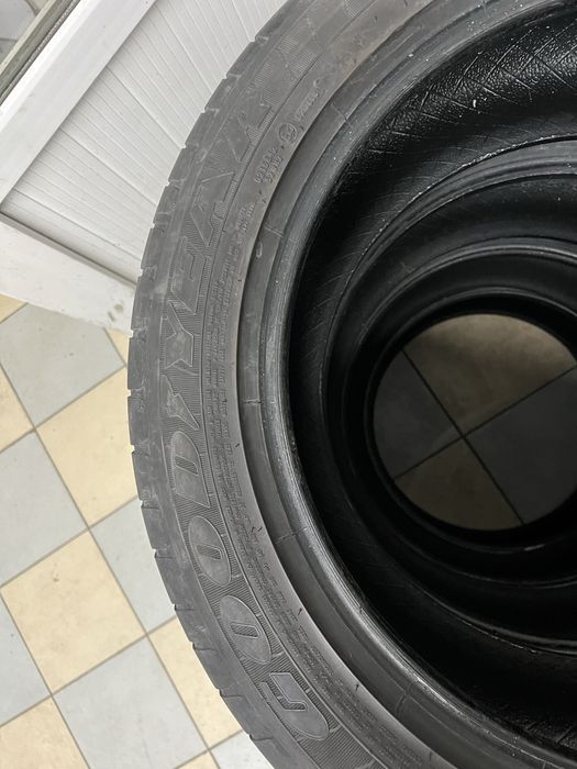 Продаются всесезонные Шины Goodyear 255/55/19