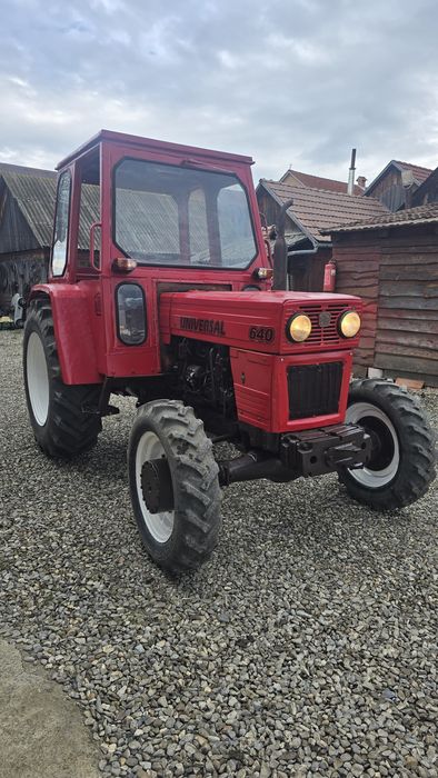 Tractor 4x4 Universal 640 DTC utb fiat