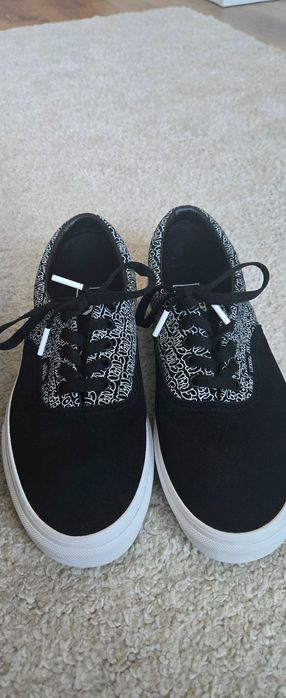 Гуменки VANS ERA 42номер