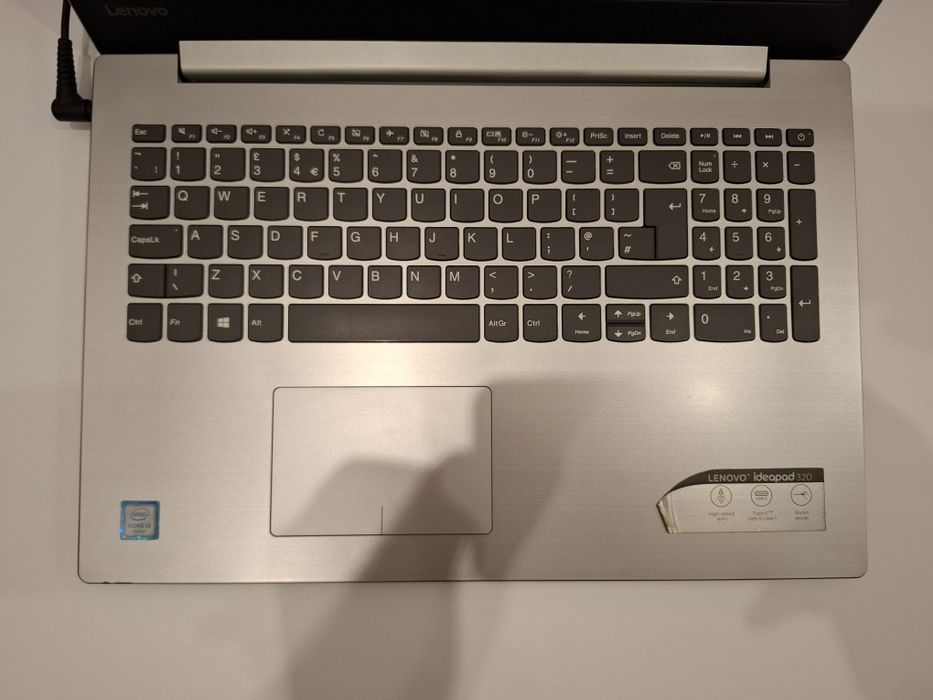 Laptop lenovo cu Windows 10