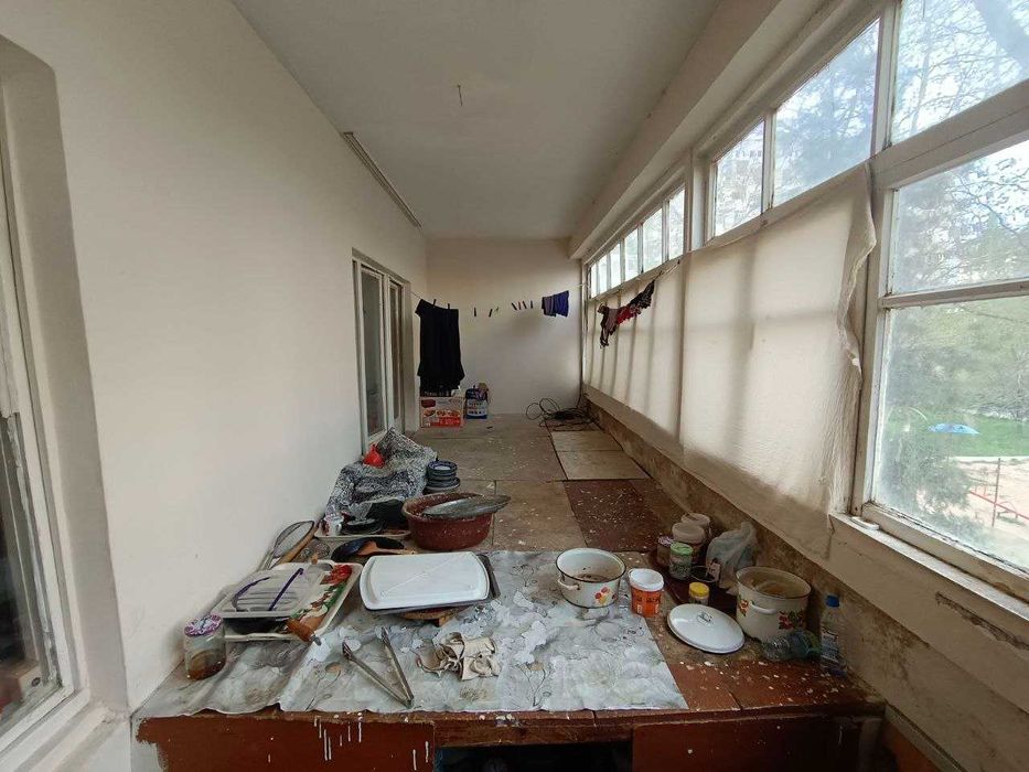 5ти комнатная квартира на 2 этаже с 6ти метровым балконом, Супер