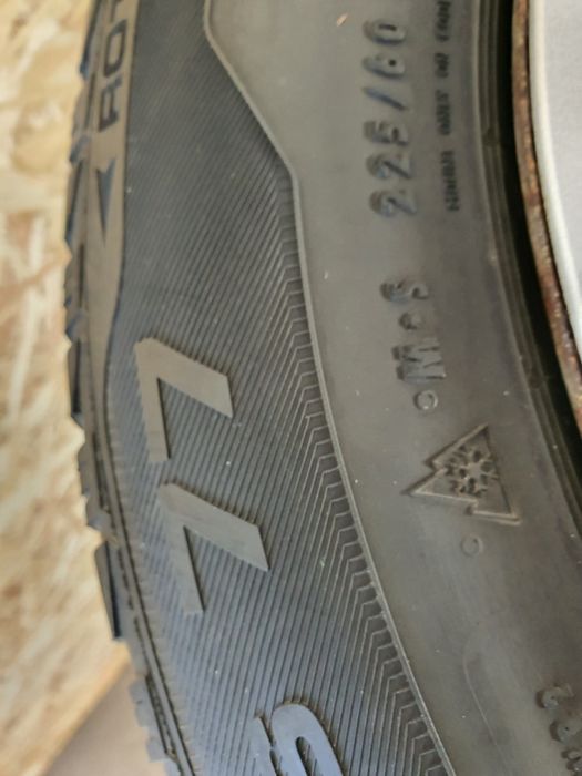 Jante tablă cu capace originale Audi Allroad R16