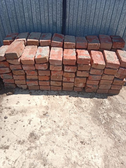 Продам кирпич б/у