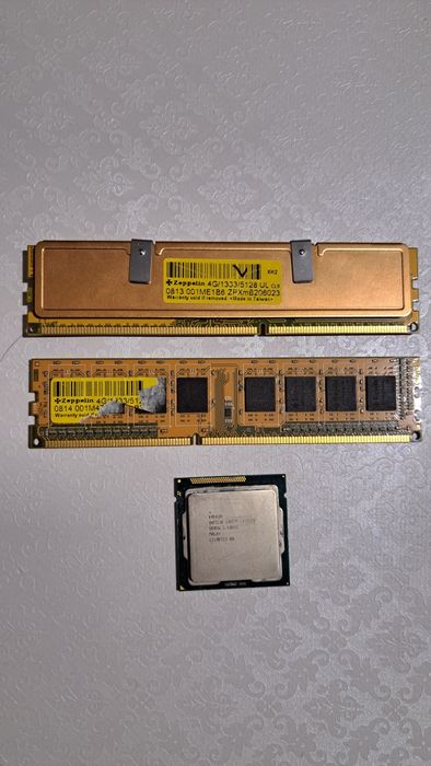 Продаю комплект с оперативной памяти