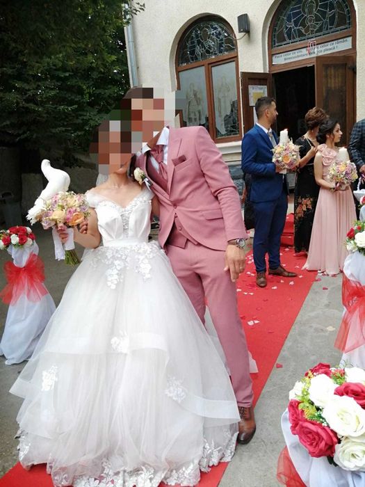 Rochie mireasă-printesa