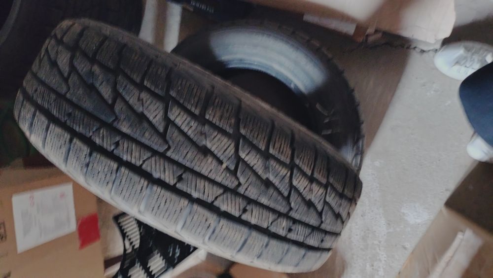 Продам шины 16 зима
