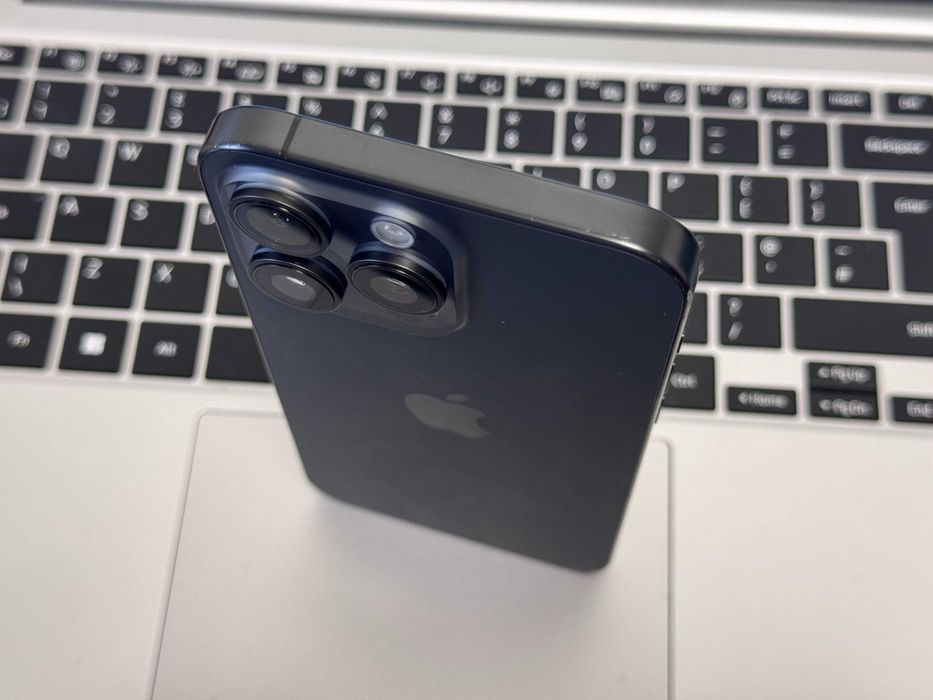 iPhone 15 Pro Max, Black Titanium, 256Gb |Acceptam Schimburi| Cod-G699