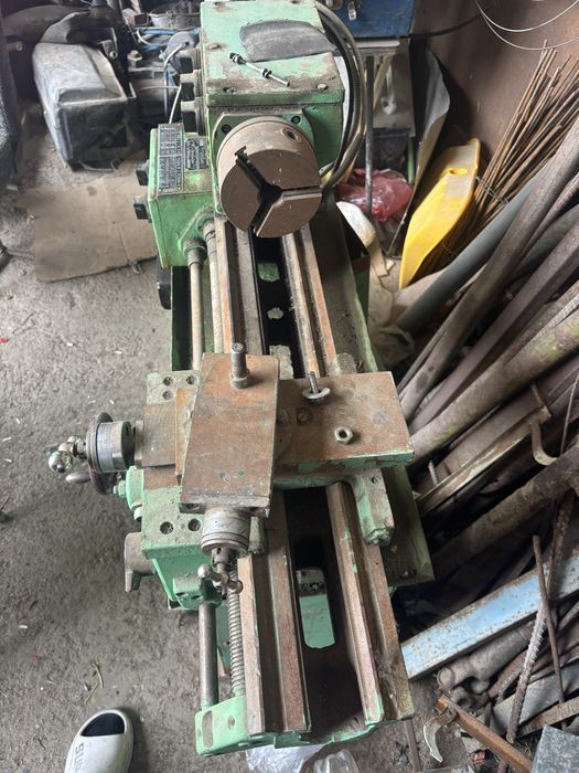 токарьный станок Т4