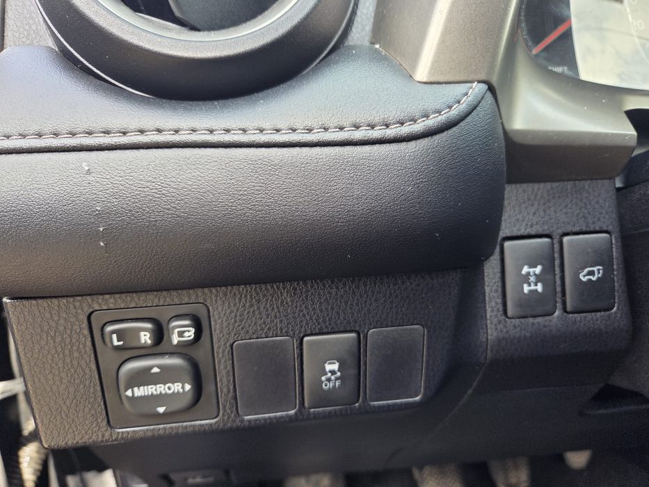 TOYOTA RAV4 2014 — imagine 5