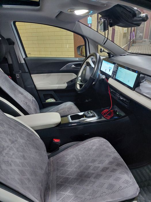 Продаётся электромобиль Geely geometry e.