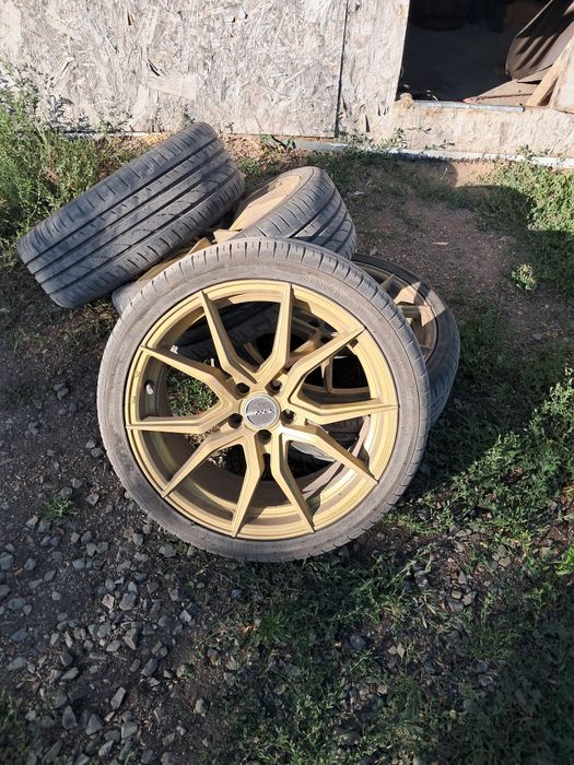 Продам диск с шиной