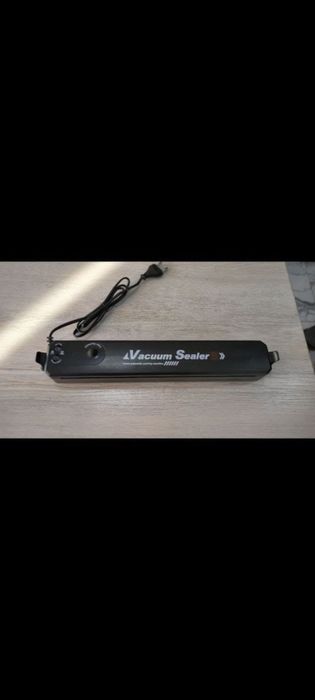 Vakum upakovka apparti