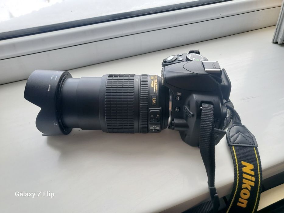 Профессиональный фотоаппарат