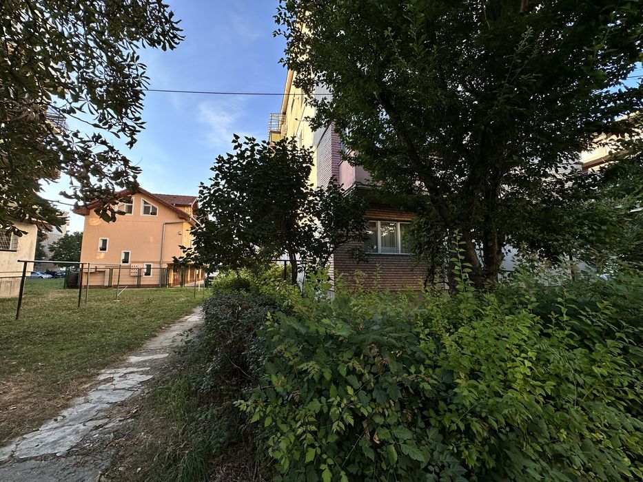 Apartament 3 camere, zona centrala Deva