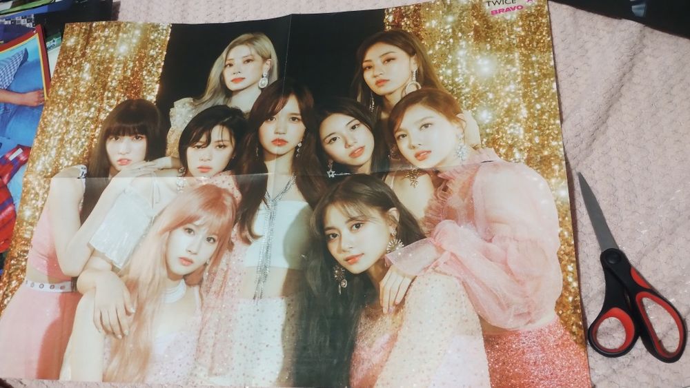 Kpop/Кейпоп/ БТС/BTS плакати