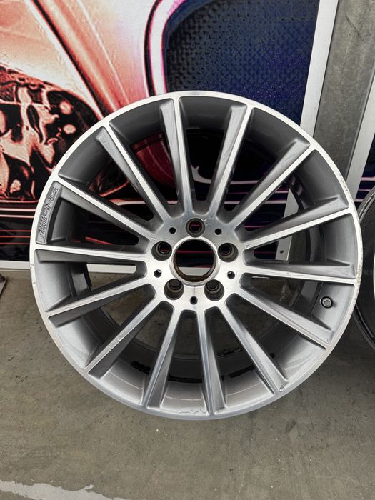 Jante Mercedes AMG R19