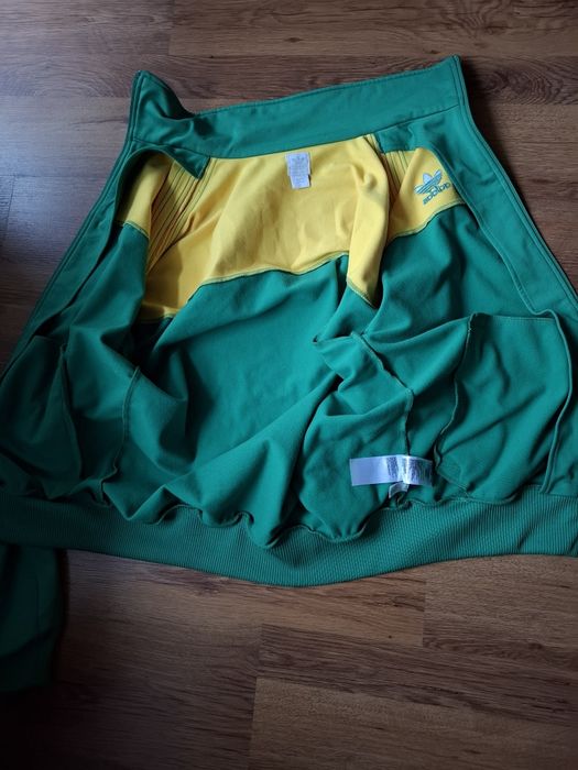 Adidas Oregon мъжко горнище M- L размер.