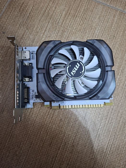 Placa video  MSI 4GB DEFECTA