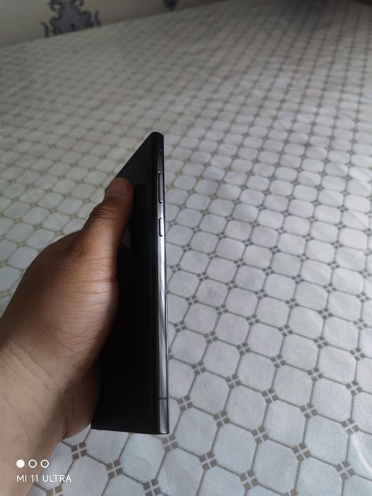 Samsung S23 ultra Black