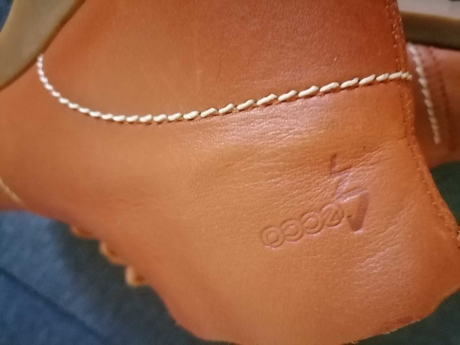 Дамски кожени обувки  ECCO