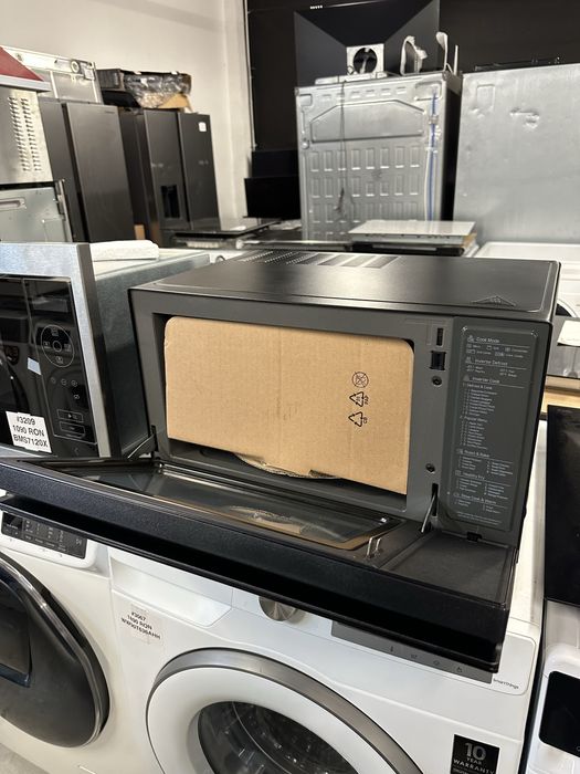 Cuptor cu microunde combinat LG MJ3965BPS