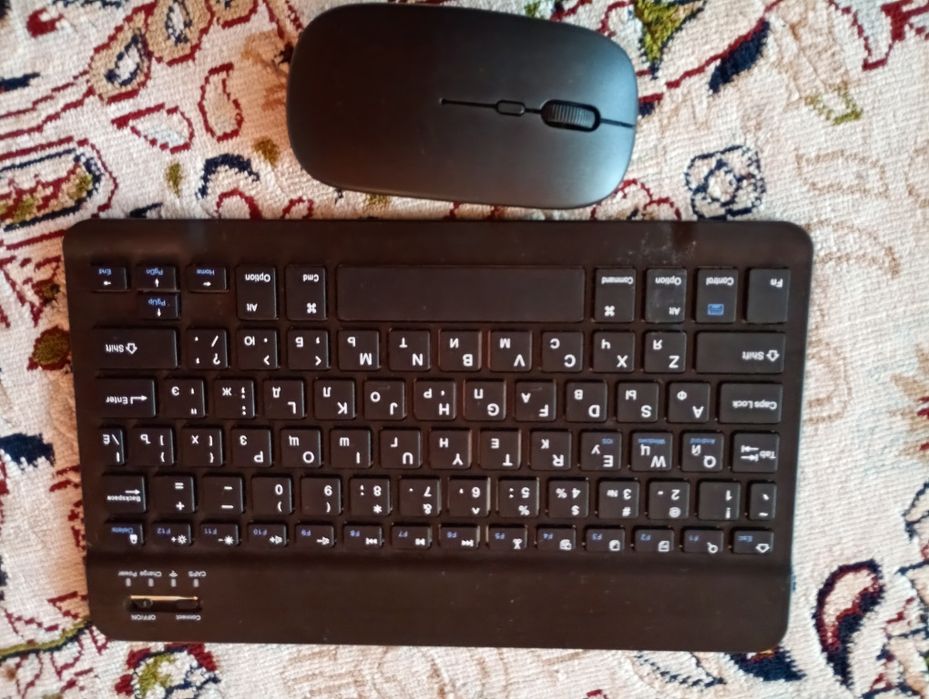 Планшет Gviil2000