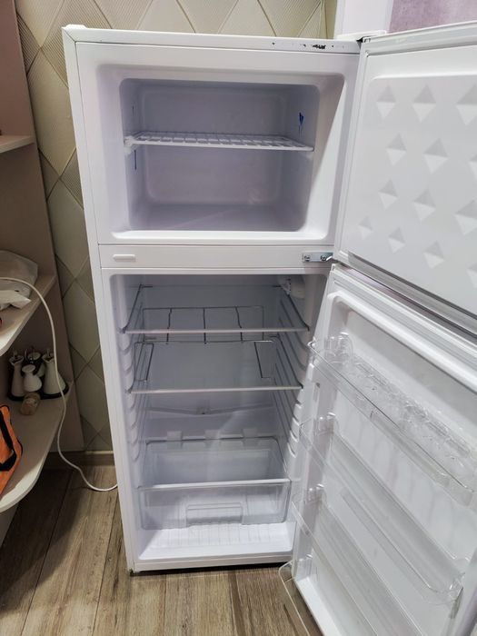 2-× камер.холодильник Продаю!!!