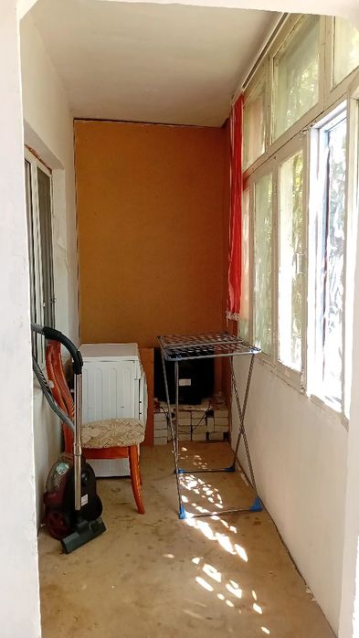 Продам 2х ком.кв.в 8мкр.д 12
