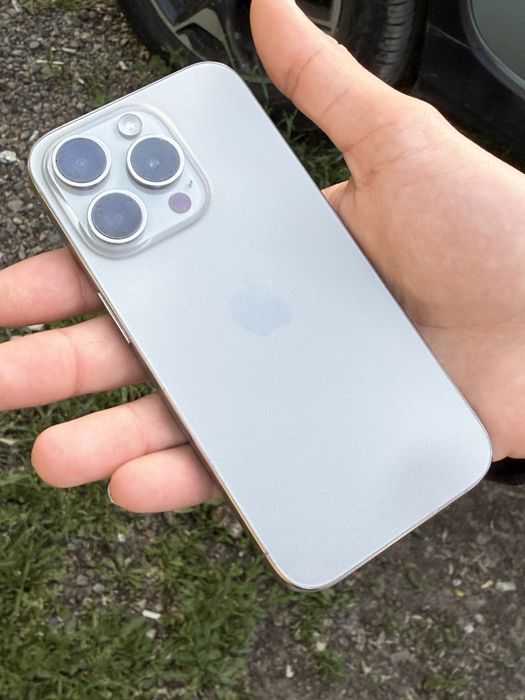 Продам Iphone 15 PRO 128GB