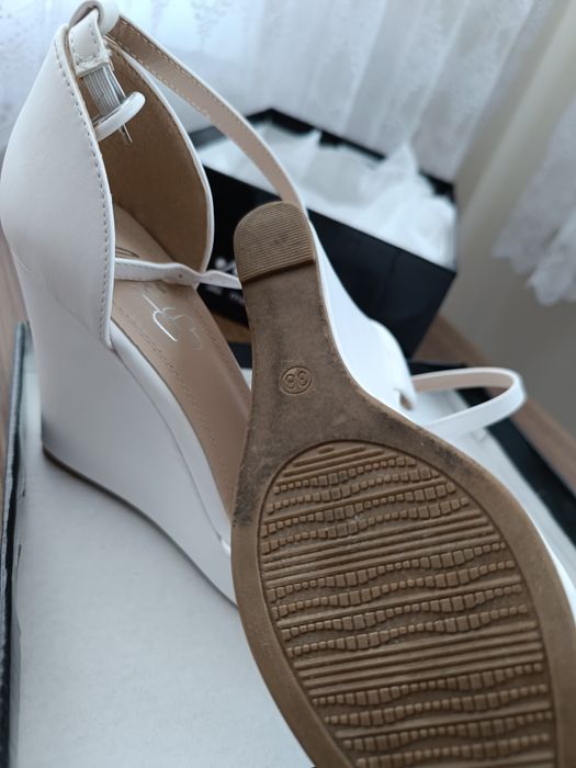 Булчински сандали 38 номер без забележки