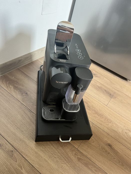 Nespresso Lattisima One