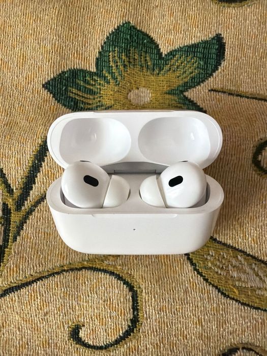 Продам наушники H15ANC