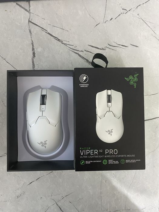 Продам игровю мышь Razer viper v2 pro