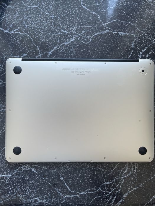 Масвоок Air 2011 года