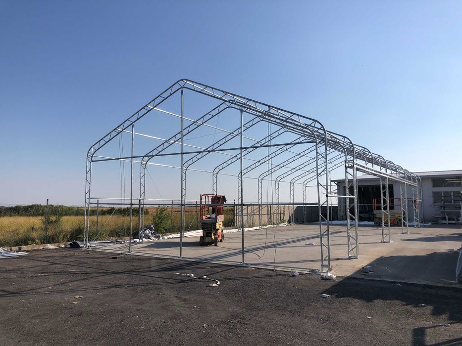 Cort Industrial - 10 x 24.4 x 6.1 m