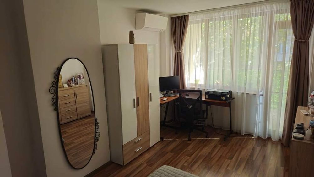 Дава се под наем Тристаен апартамент в Добрич, ЖП Гара - 102 кв.м за 137700 € - Снимка #9