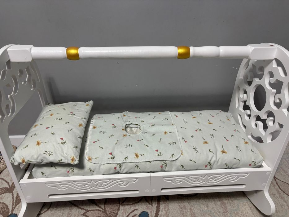 Бесик сатылады коп колданбаган