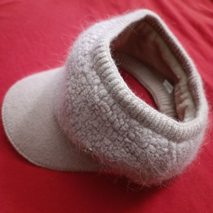 Новая женская шапочка