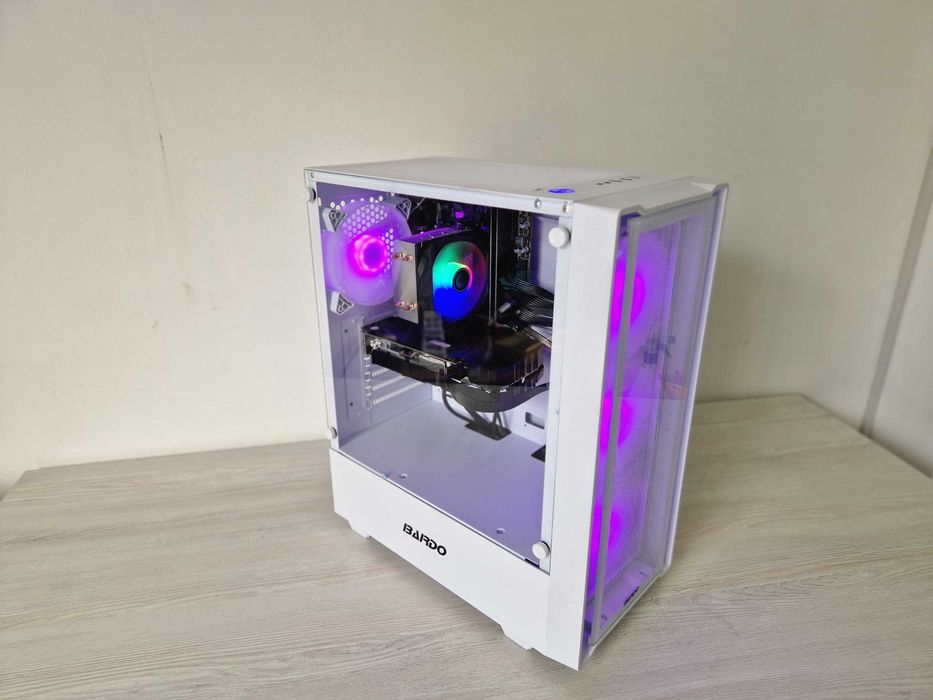 Игровой ПК Core i5-10400F / RX 580 8GB / 16GB RAM / Белый кейс